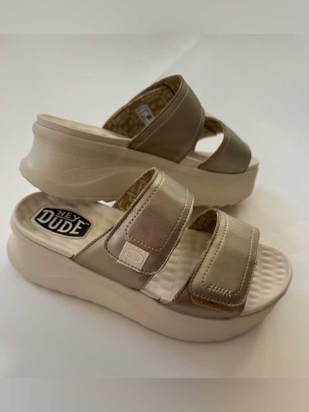 Hey Dude Delray Slide Classic Platform Sandals, Champagne, Size 7